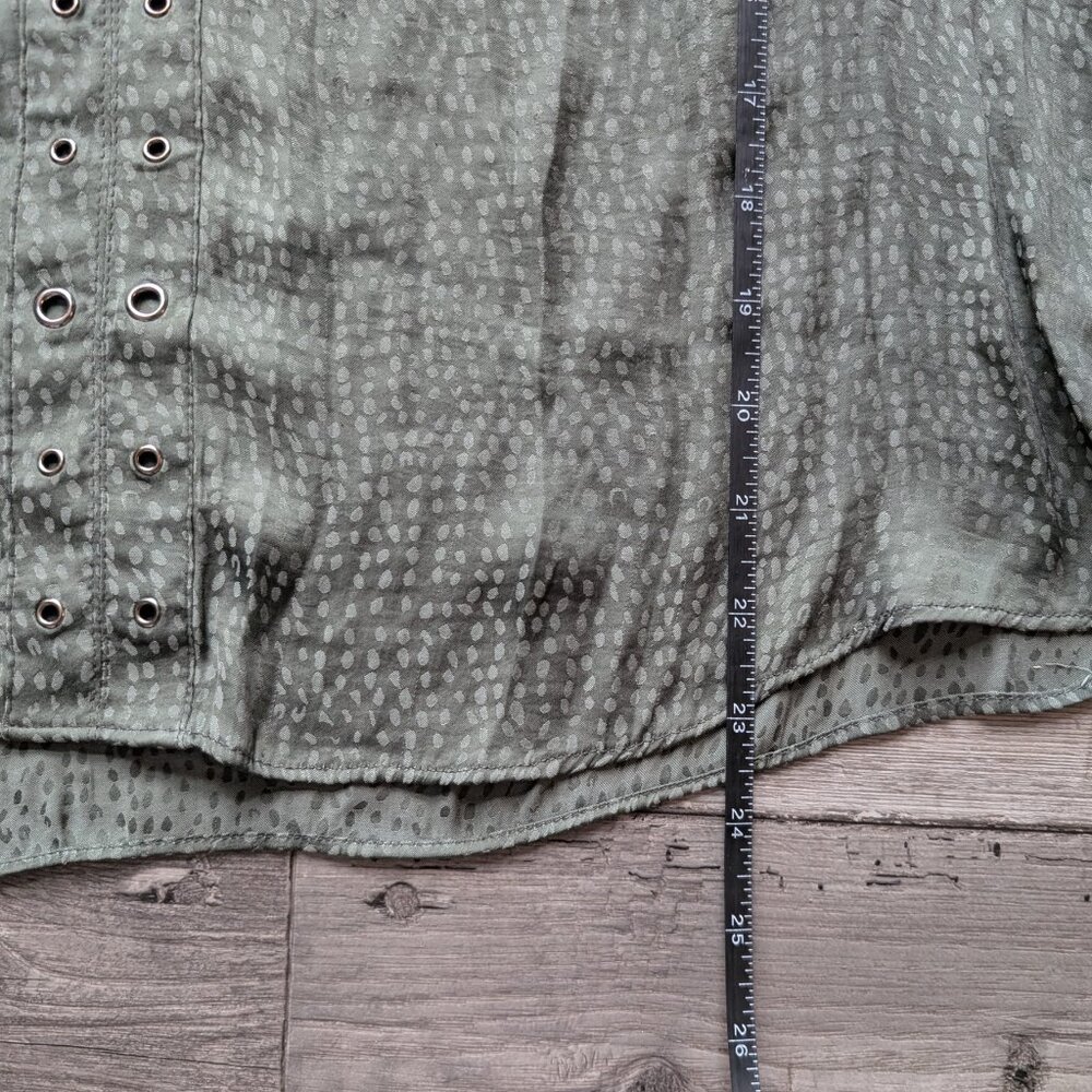 Jennifer Lopez, Sleeveless Flowy Blouse, Olive Green Print, Sz M - Picture 10 of 11